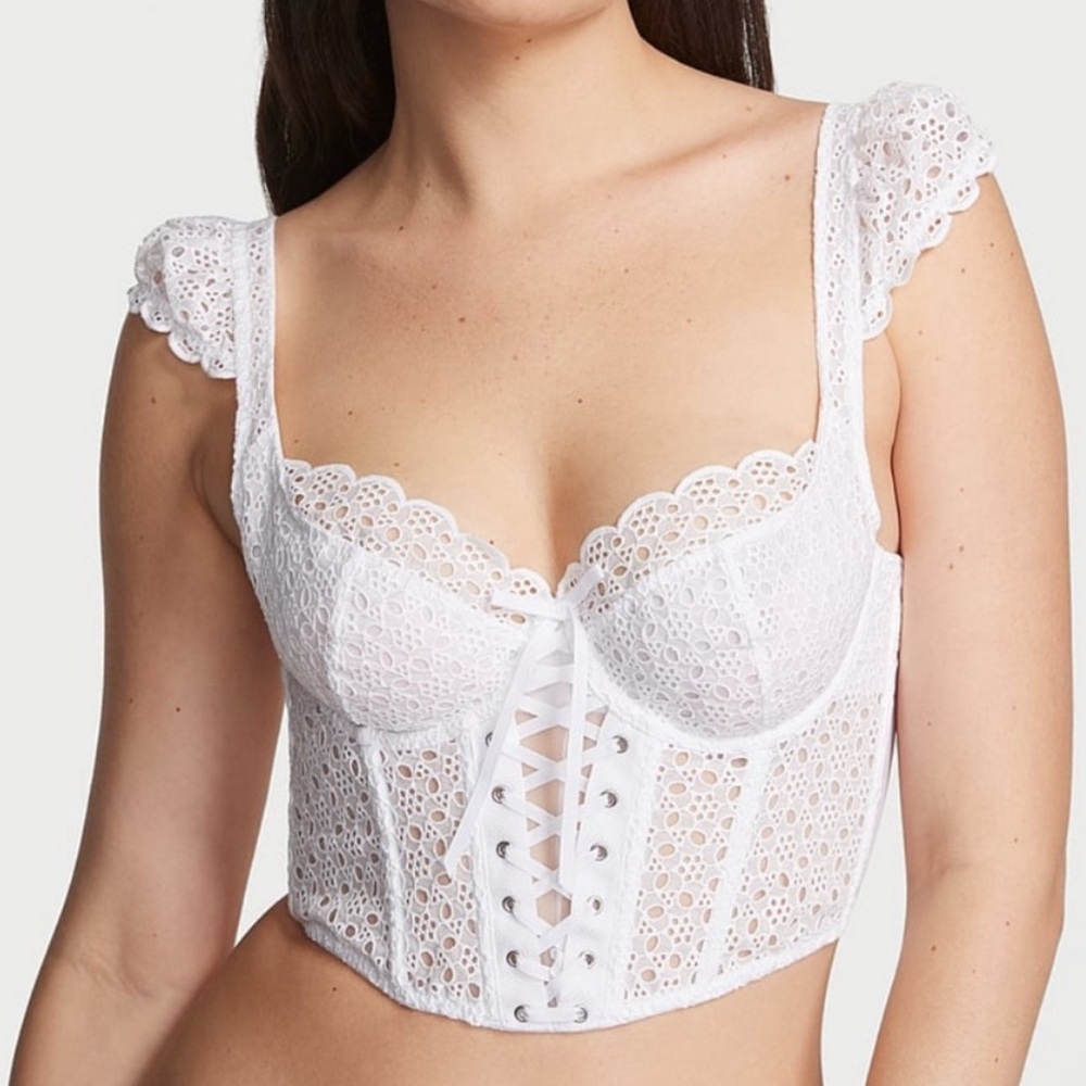 VICTORIA’S SECRET Dream Angels Eyelet Lace Unlined Corset Top Size L - Picture 9 of 10